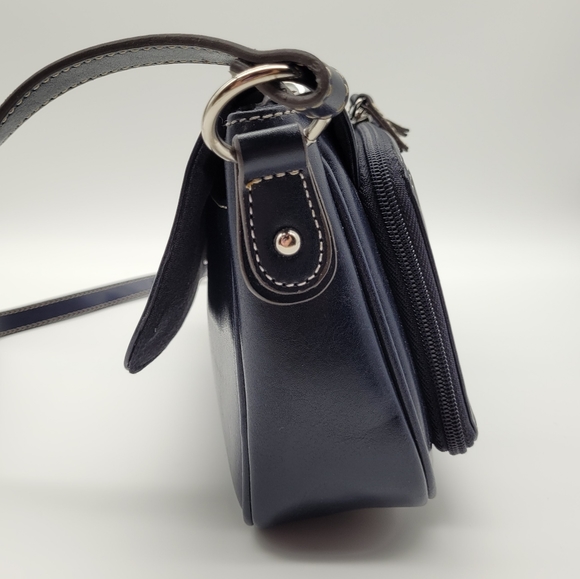 VILLAGER by LIZ CLAIBORNE | faux leather contrasting stitch shoulder bag purse - Picture 4 of 13